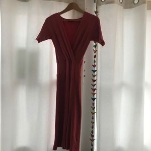 Bodycon midi sweater dress